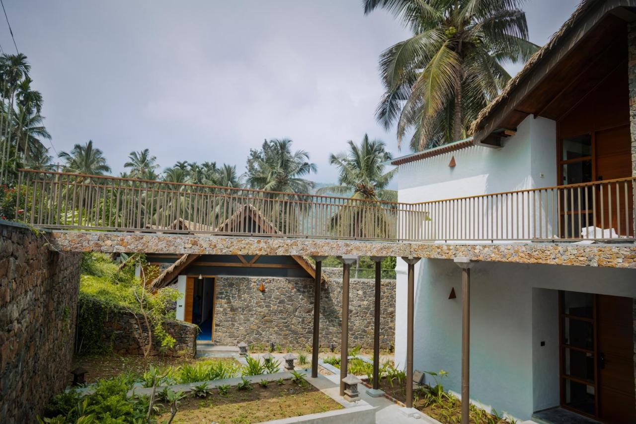 Maayaa Riverside Villa By Kpm Tripenta Attappādi Eksteriør bilde